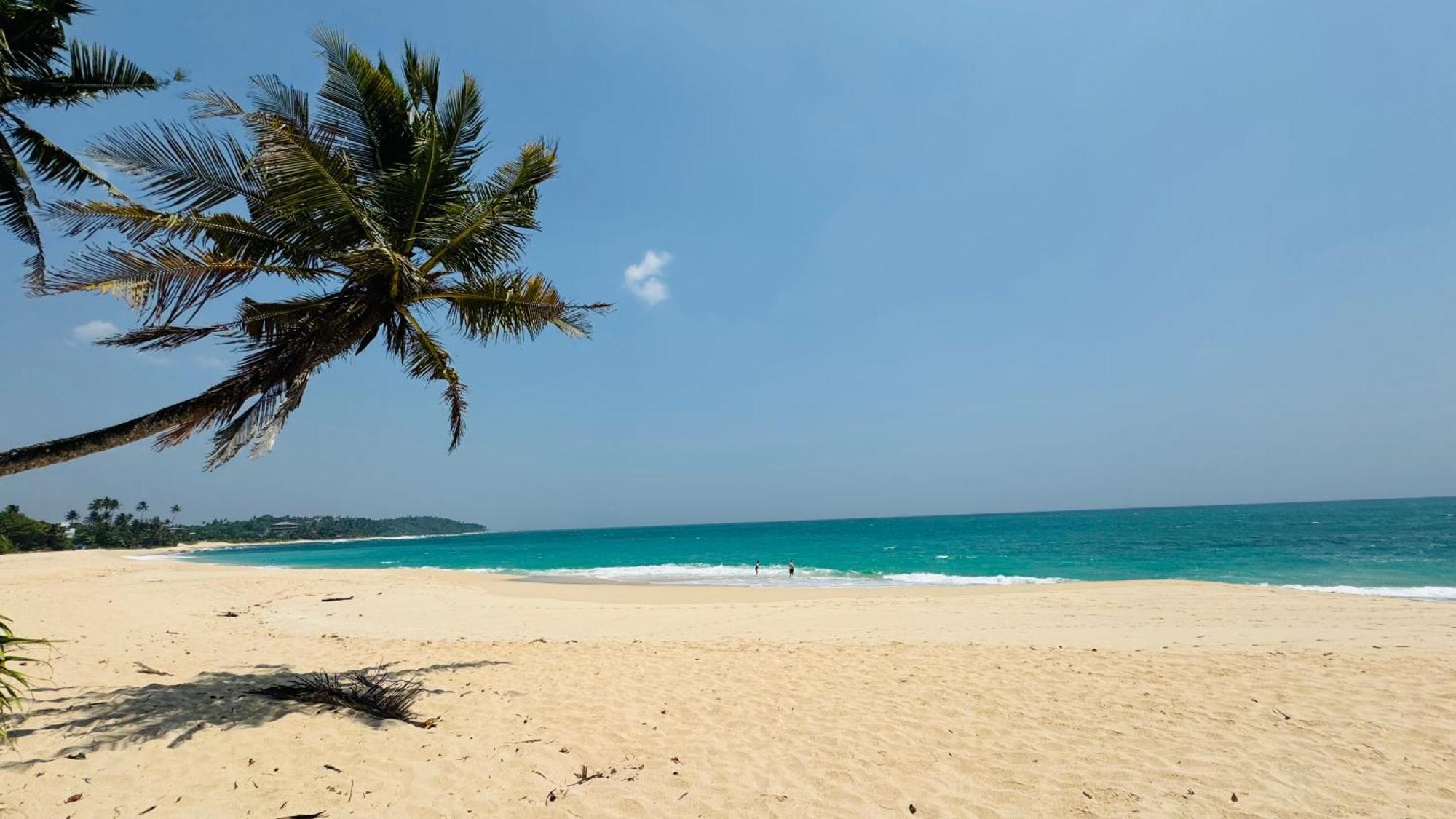 Beverly Beach Мирисса Экстерьер фото